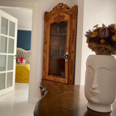 Shabby Chic - Apartment In The Heart Of Vilnius Old Town VNO Exterior foto