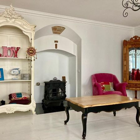 Shabby Chic - Apartment In The Heart Of Vilnius Old Town VNO Exterior foto