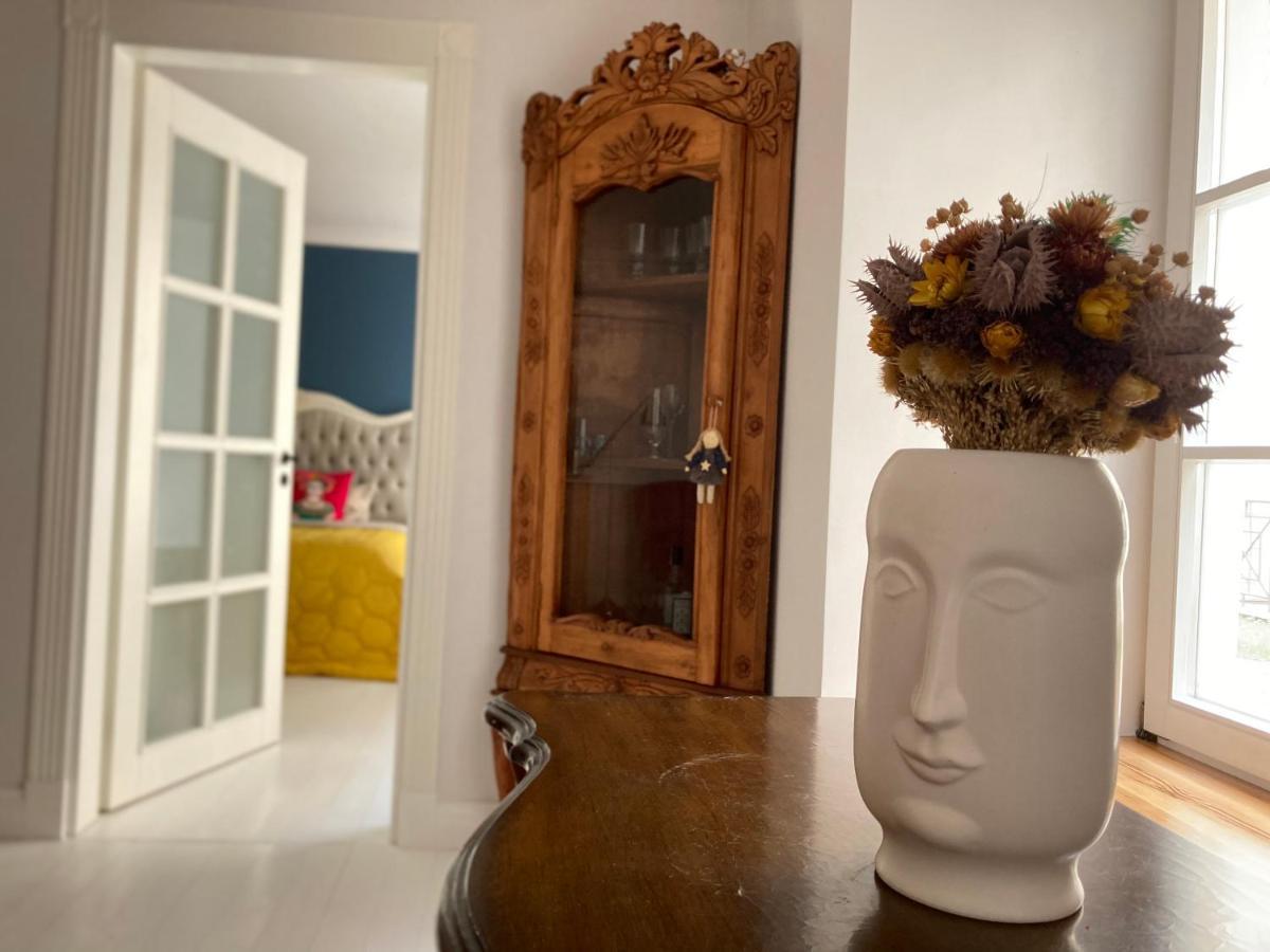Shabby Chic - Apartment In The Heart Of Vilnius Old Town VNO Exterior foto